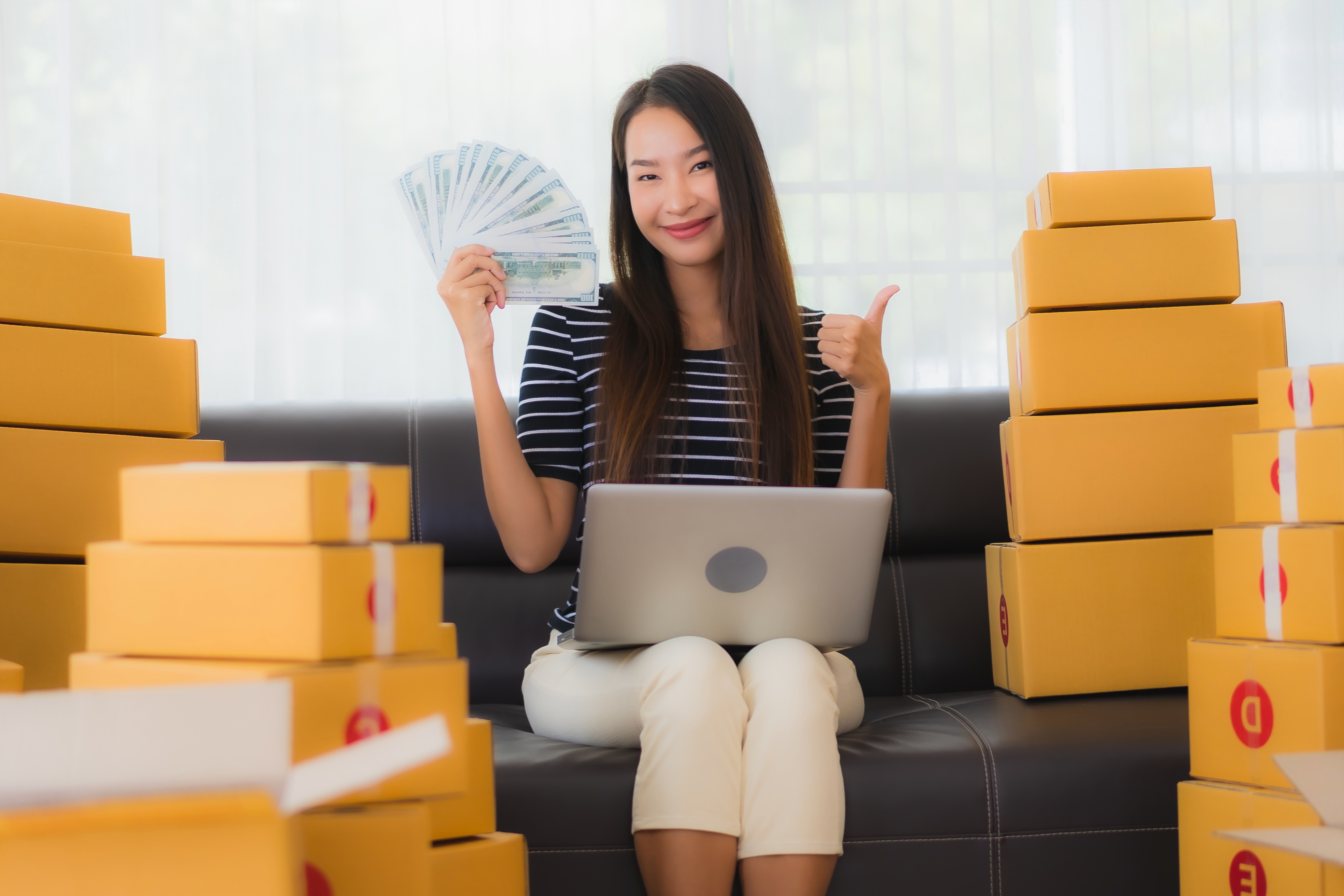 Bisnis Dropshipping: Apakah Benar Menguntungkan?