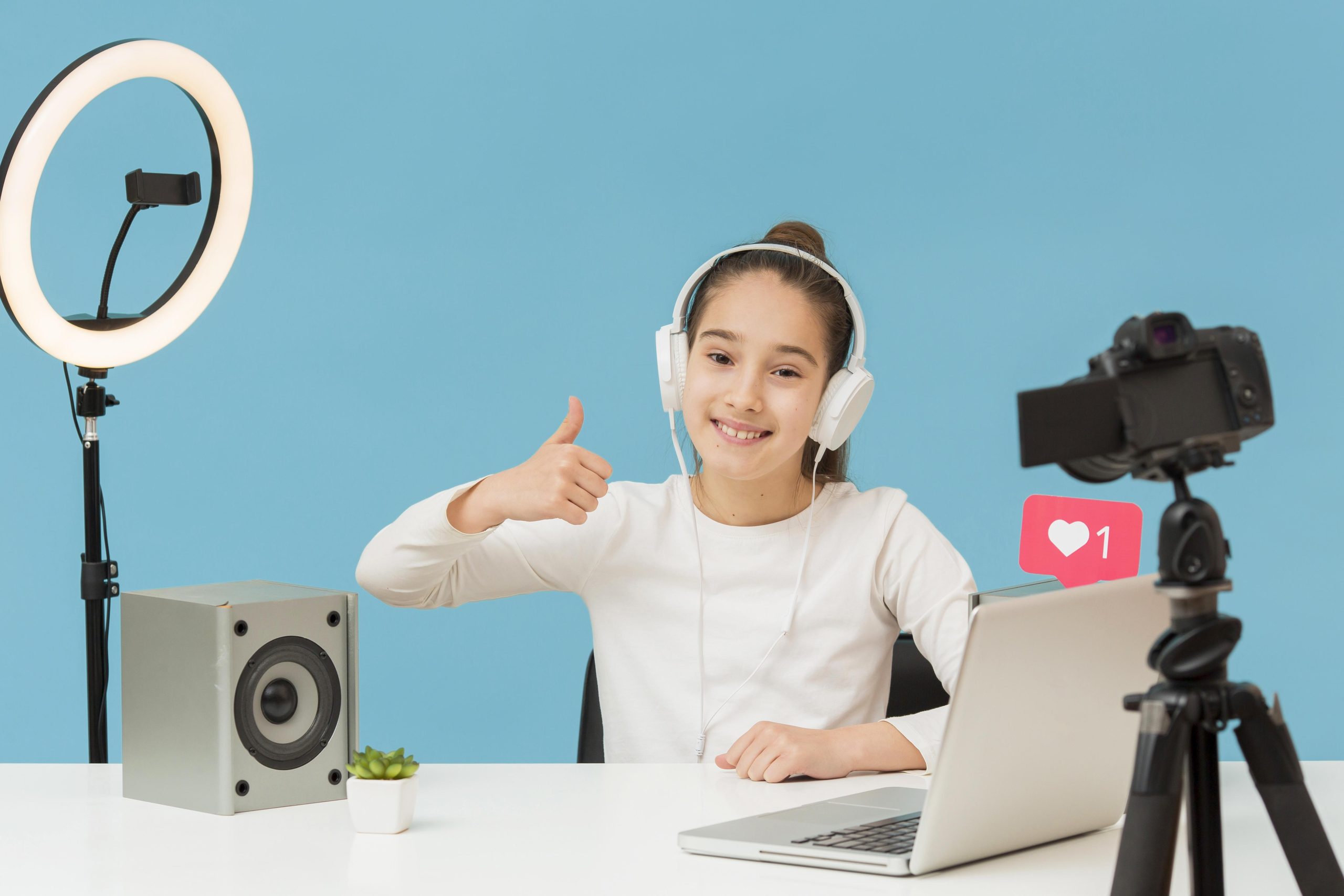 Micro Conversions Matter: Ketika Like dan Save Lebih Berarti dari Viral Views