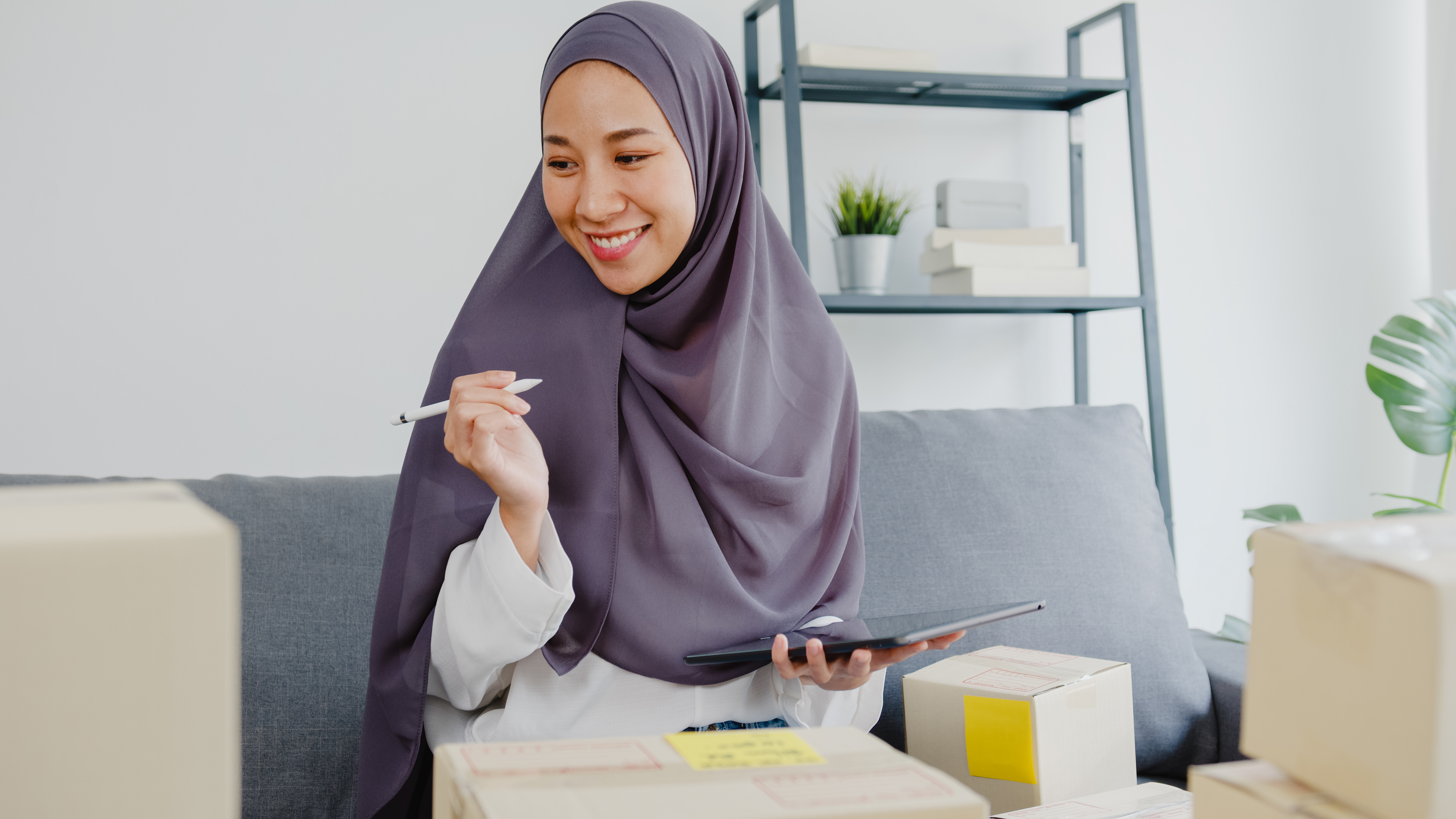 Ramadan Berkah, Pelanggan Makin Cinta! 5 Strategi Jitu Meningkatkan Layanan Pelanggan di Bulan Suci